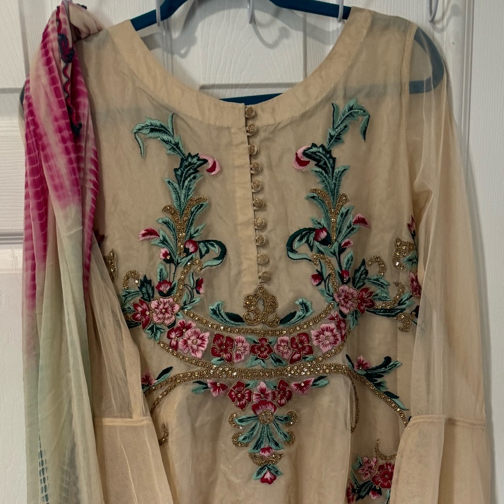 Indian pakistani dress